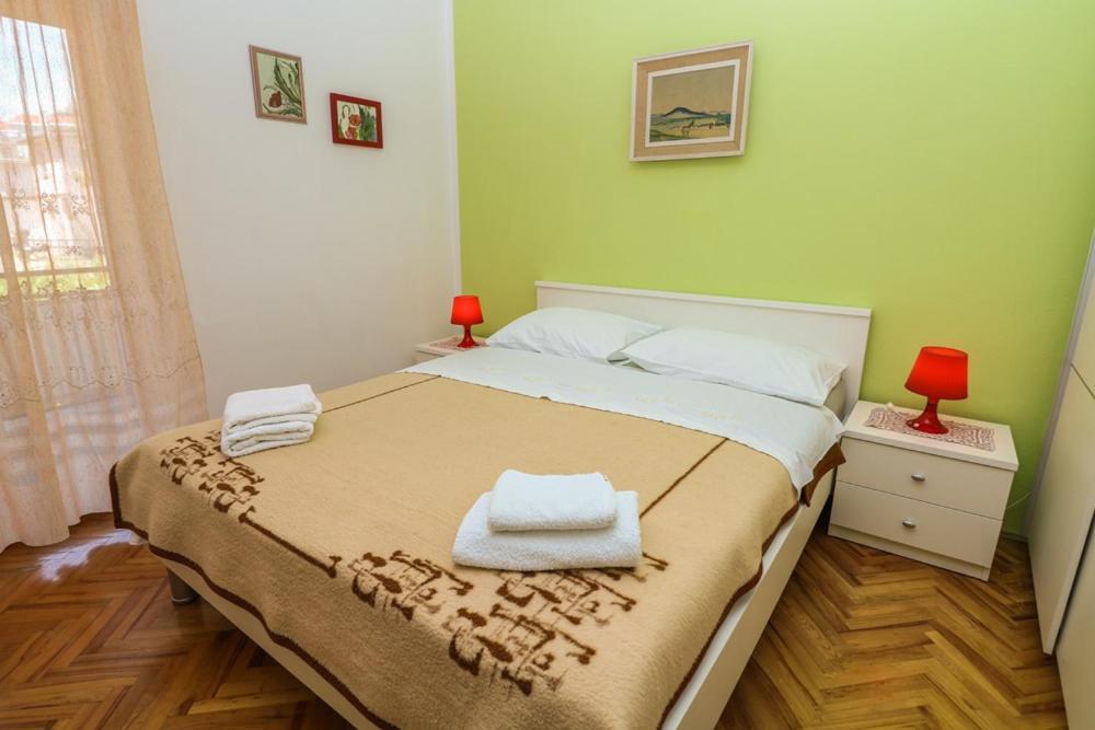 Double Rooms Tomica 2 With Balcony 巴斯卡 外观 照片