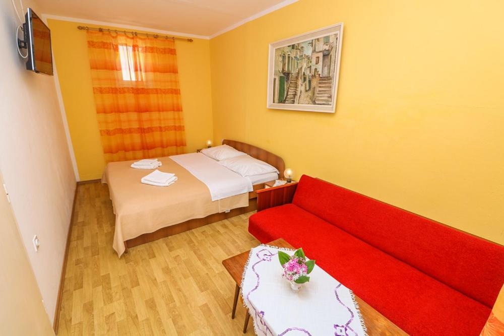 Double Rooms Tomica 2 With Balcony 巴斯卡 外观 照片